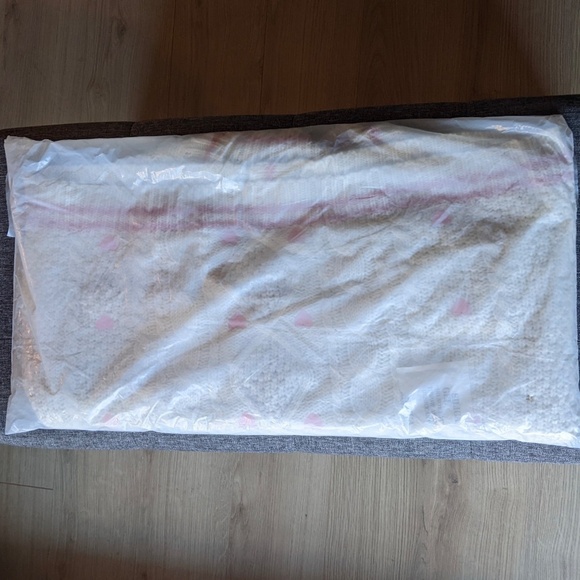 XS/S Taylor Swift Lover Cardigan Official Merch New In Bag - Picture 7 of 7